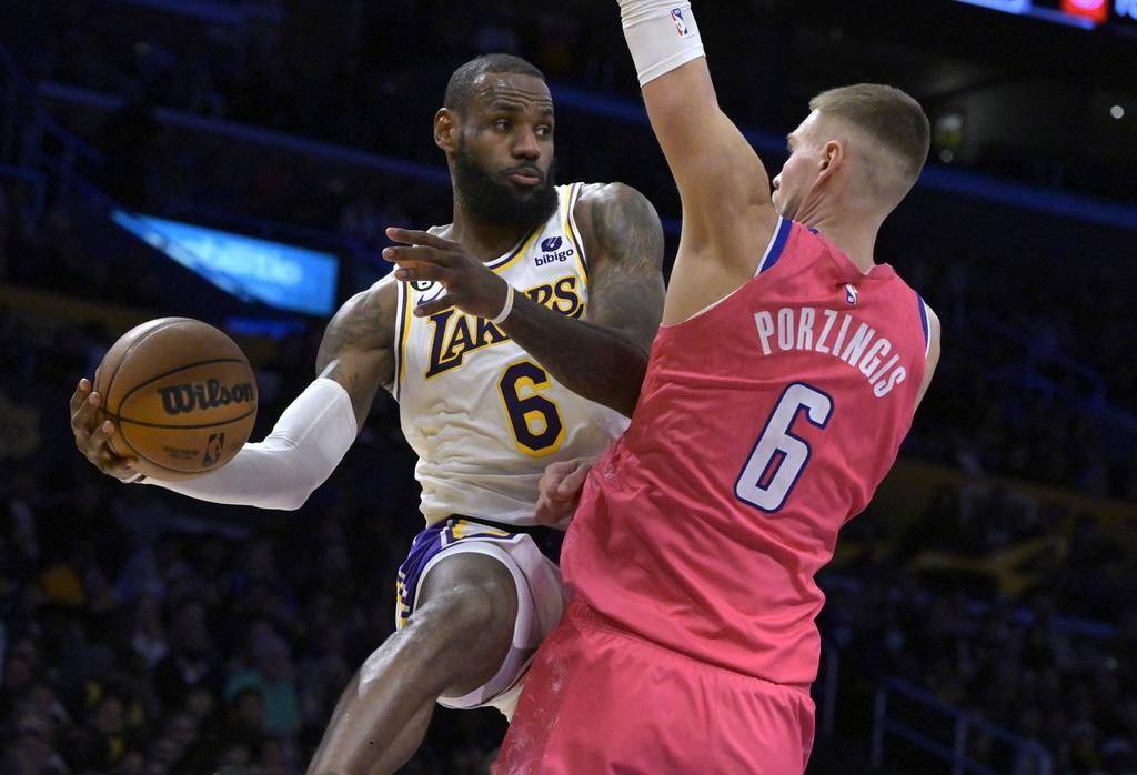 皇冠体育app-里程碑夜！埃因霍温篮板制胜，全明星赛国际比赛日刷纪录，信心回归，控场能力受关注的简单介绍